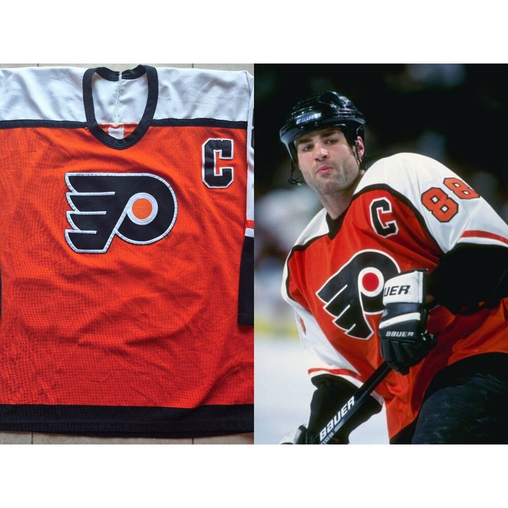 Eric LINDROS #88 Philadelphia Flyers 90s CCM jersey M L orange NHL hockey vtg